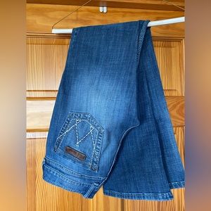 Wrangler boot cut jeans size 5x34